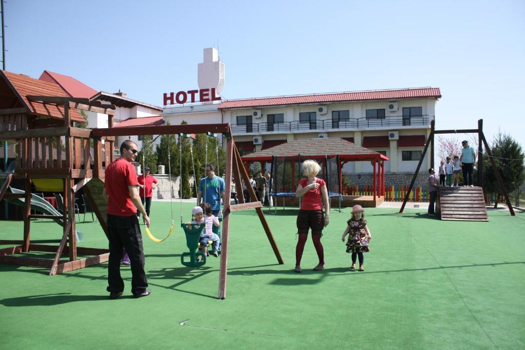 Hotel Magura Verde Bacău Exterior foto